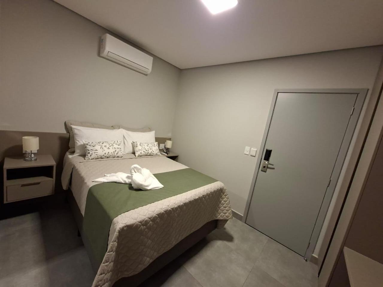 Hotel Jd Cravinhos Екстер'єр фото